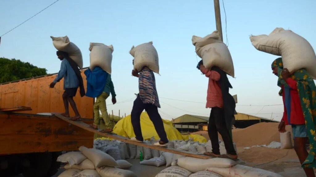 भारत में बेरोजगारी दर में कमी: जुलाई 2025 में दर 5.2% पर