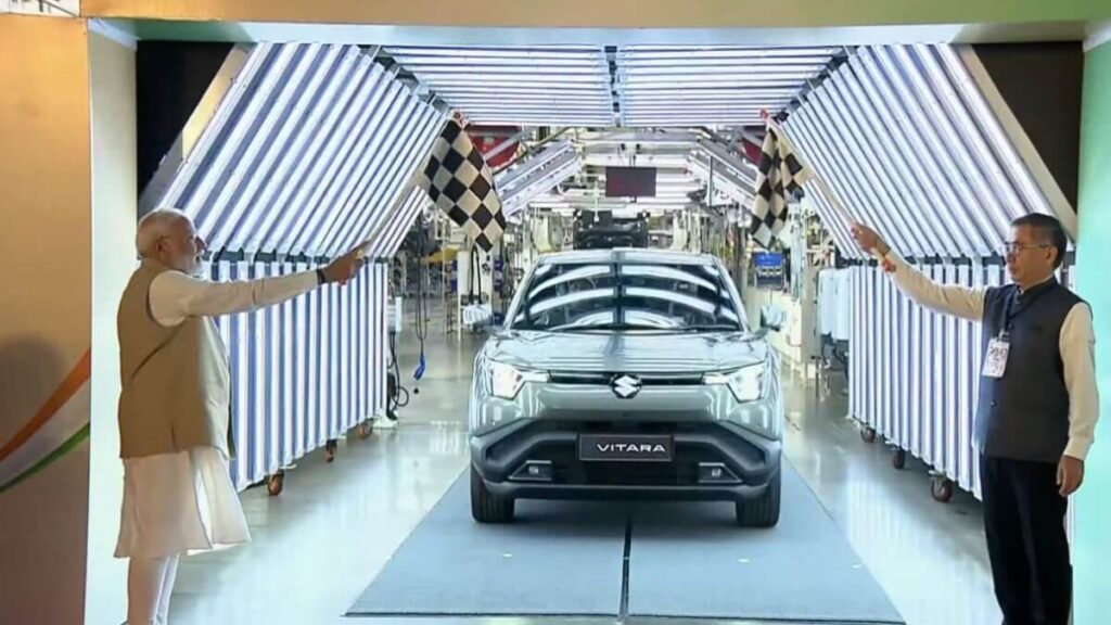 प्रधानमंत्री मोदी ने गुजरात में e‑Vitara EV और बैटरी संयंत्र का उद्घाटन किया