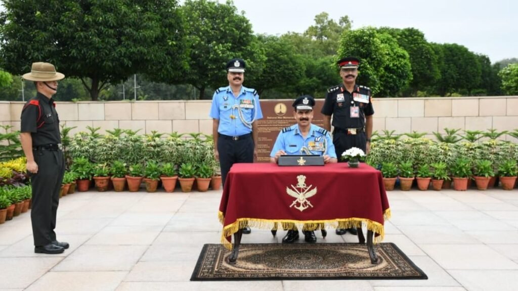 एयर मार्शल संजीव घुराटिया बने भारतीय वायुसेना के नये रखरखाव प्रमुख