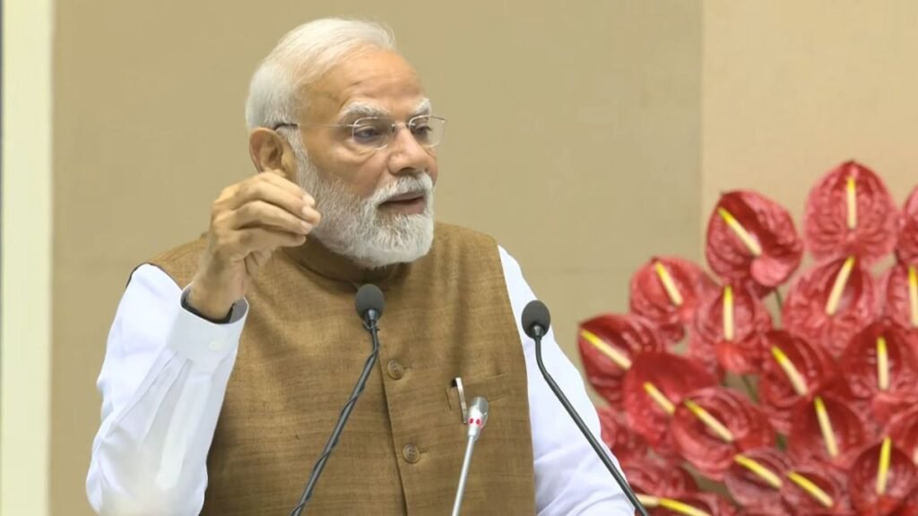 पीएम मोदी ने ‘ज्ञान भारतम पोर्टल’ लॉन्च किया: पांडुलिपियों के डिजिटलीकरण और संरक्षण की ऐतिहासिक पहल