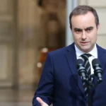 फ्रांस के प्रधानमंत्री सेबेस्टियन लेकोर्नु ने नई कैबिनेट की घोषणा के कुछ ही घंटों बाद इस्तीफा दे दिया