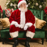 2025 में सांता क्लॉज़ कितने साल के होंगे?