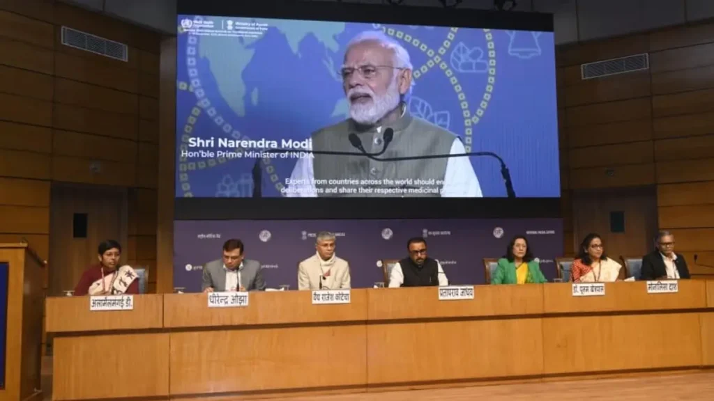 भारत ने पारंपरिक चिकित्सा पर WHO के दूसरे वैश्विक शिखर सम्मेलन की उल्टी गिनती शुरू की