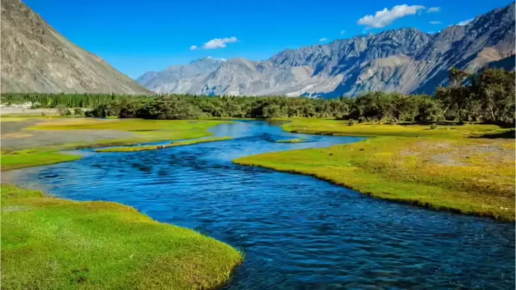 महाराष्ट्र की जीवनरेखा कहलाने वाली नदी कौन-सी है?