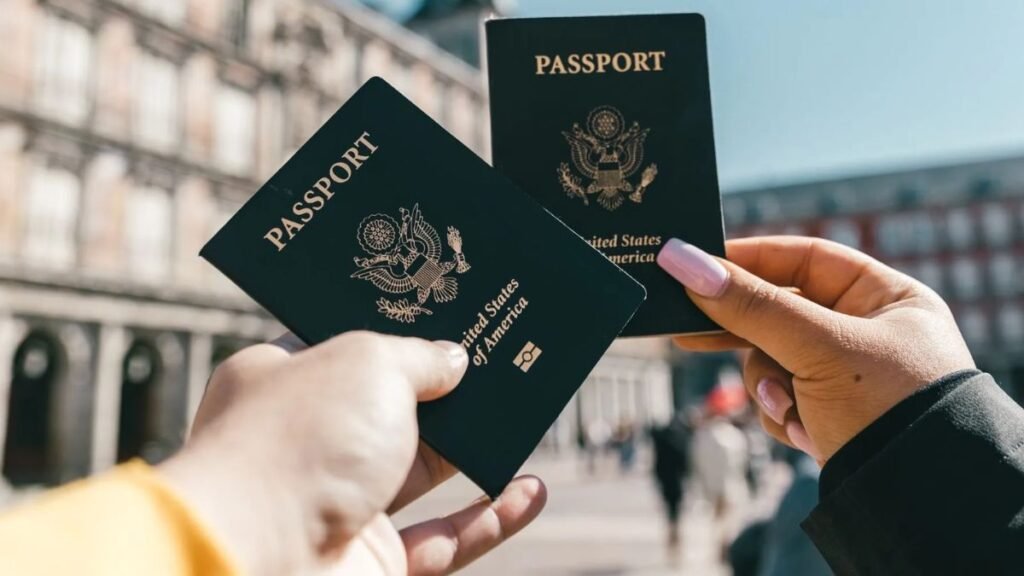 2025 में दुनिया के सबसे शक्तिशाली पासपोर्ट: भारत की स्थिति