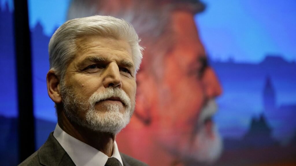 चेक गणराज्य में सत्ता बदलाव: अरबपति पॉपुलिस्ट नेता आंद्रेज़ बाबिस ने दूसरी बार ली प्रधानमंत्री पद की शपथ