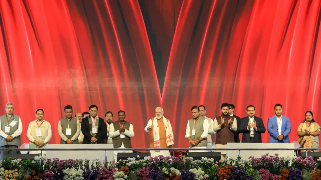 प्रधानमंत्री ने असम के गुवाहाटी में लोकप्रिय गोपीनाथ बोरदोलोई अंतरराष्ट्रीय हवाई अड्डे के नए टर्मिनल भवन का उद्घाटन किया