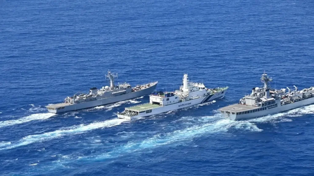 Indian Navy की फर्स्ट ट्रेनिंग स्क्वाड्रन दक्षिण-पूर्व एशिया के लिए रवाना