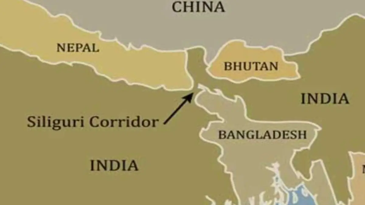 भारत ‘चिकन नेक’ में अंडरग्राउंड रेलवे क्यों बना रहा है?